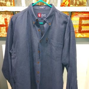 Ralph Lauren button up pocketed shirt.